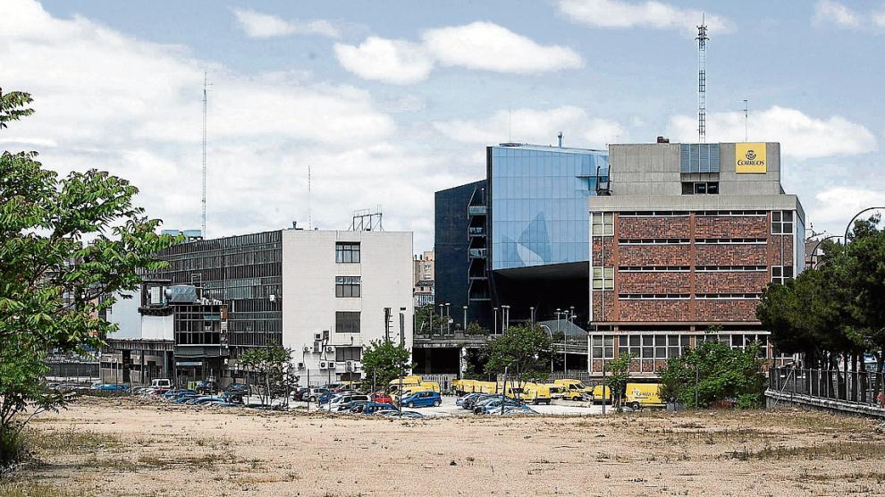 El traslado de las dependencias del ADIF del Portillo a Delicias, así como la posterior demolición de la vieja terminal y la urbanización de los terrenos, sigue pendientes.