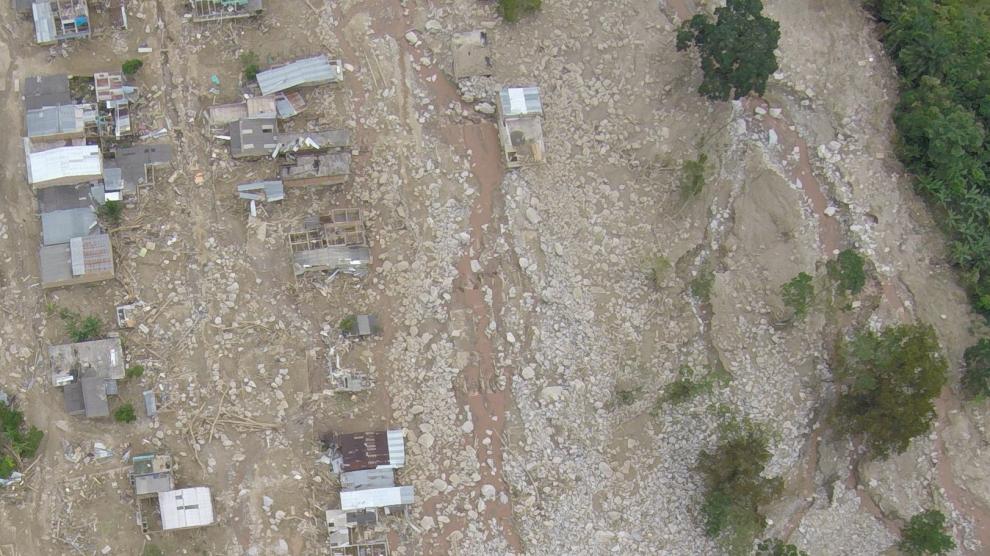 Imagen tomada desde un dron de uno de los barrios de Mocoa.
