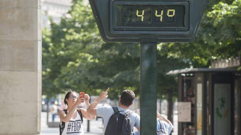Zaragoza es la capital aragonesa más calurosa: su récord de temperatura está en 44,5 grados y se alcanzó en 2015.