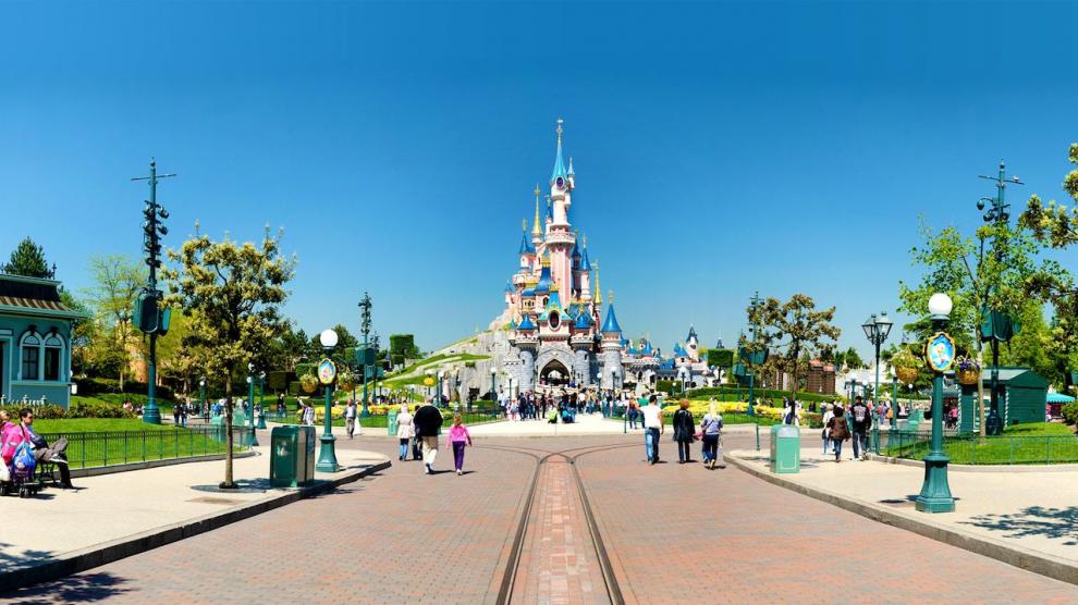 Castillo de Disneyland París, símbolo del parque.