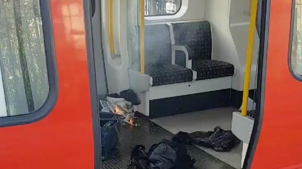 La explosión en el metro de Londres causó varios heridos.