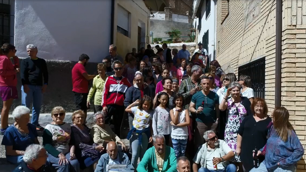 Los vecinos de Aladrén, elegido el mejor pueblo de Aragón.