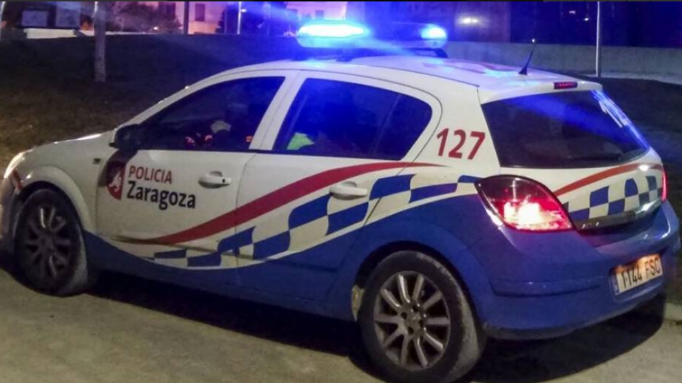Coche de la Policía Local de Zaragoza.