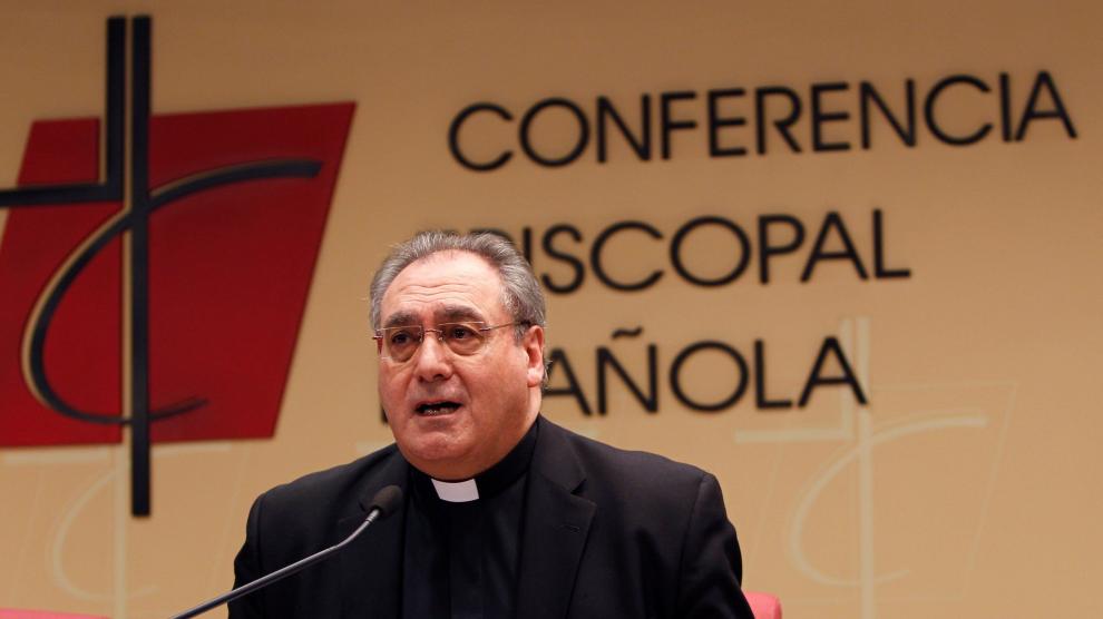 El portavoz de la Conferencia Episcopal Española, José María Gil Tamayo.