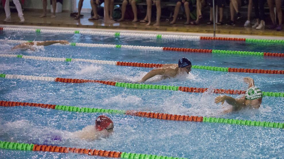 Imagen de archivo de un campeonato de Aragón de natación.