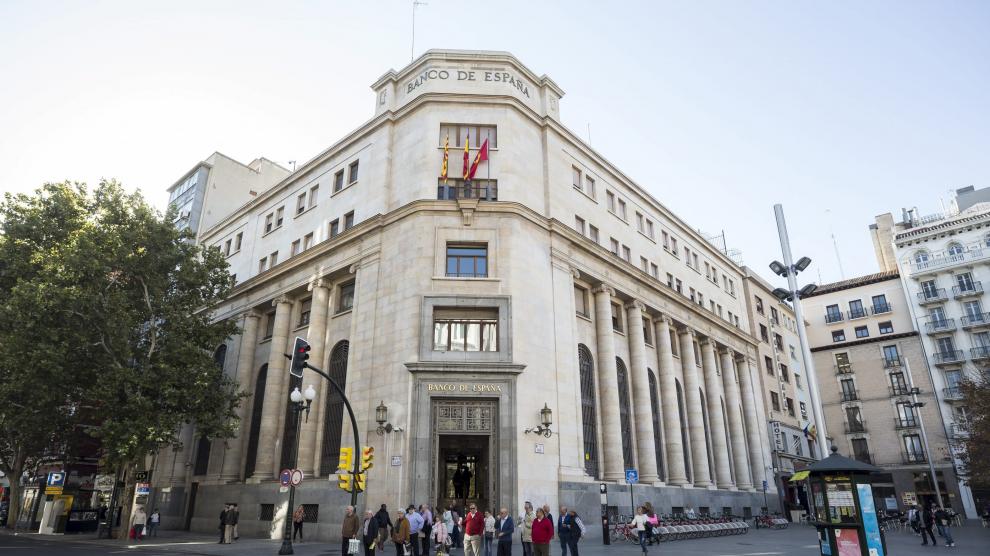 Fachada de la sede zaragozana del Banco de España, en el que la DGA tiene dos cuentas corrientes.