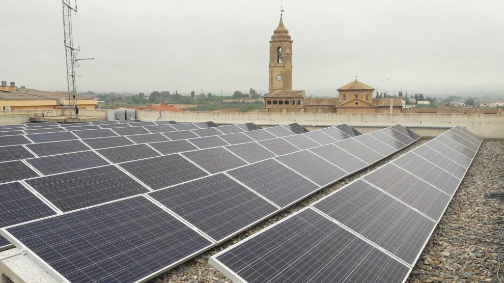 Instalación de energía solar en el Ayuntamiento de Binéfar