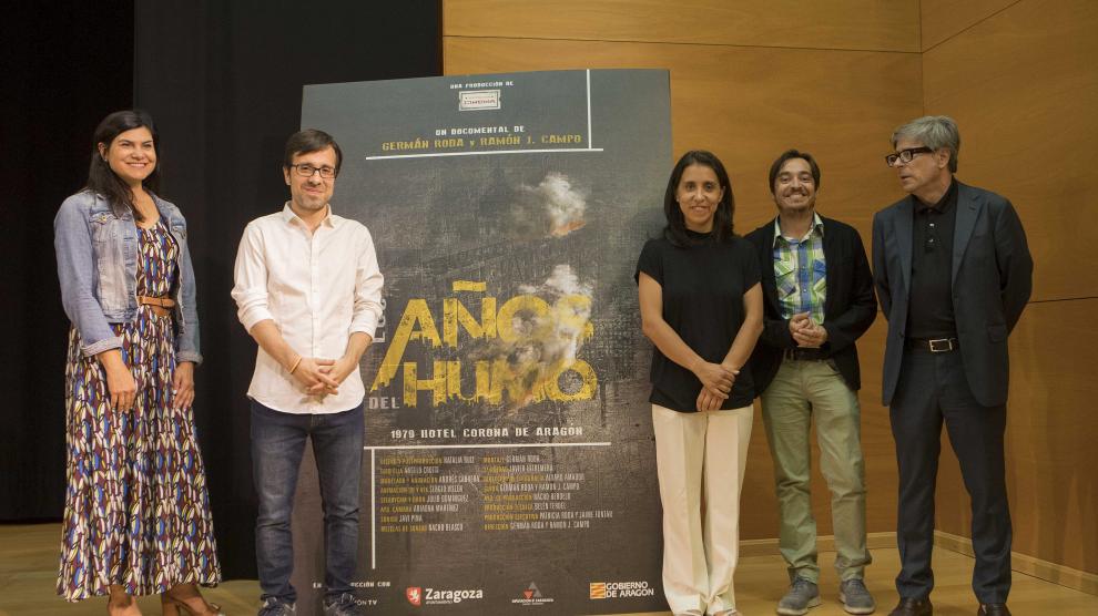 Teresa Azcona, Germán Roda, Patricia Roda, Ignacio Escuín y Juan José Borque, en la presentación del documental.