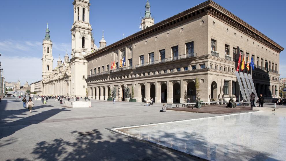 La sede del Ayuntamiento de Zaragoza, en la plaza del Pilar.