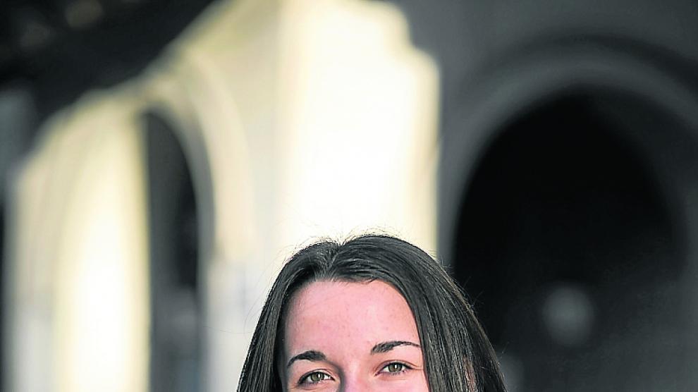 Marta Sola, en el zaragozano paseo de la Independencia.