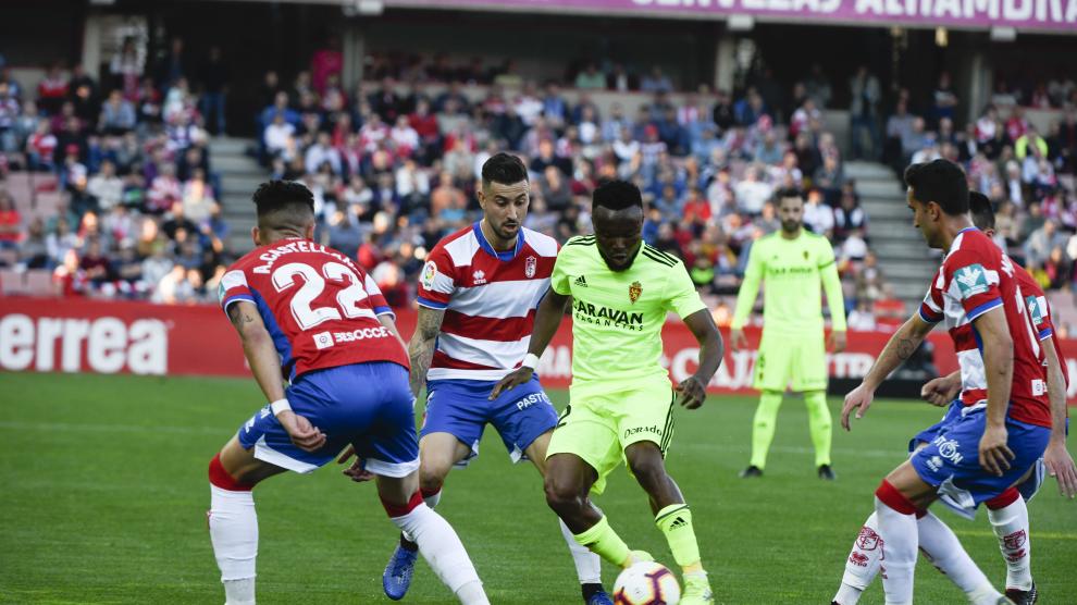 Otro Balón Parado Y La Ceguera Ante El Gol Abaten Al Real Zaragoza En ...