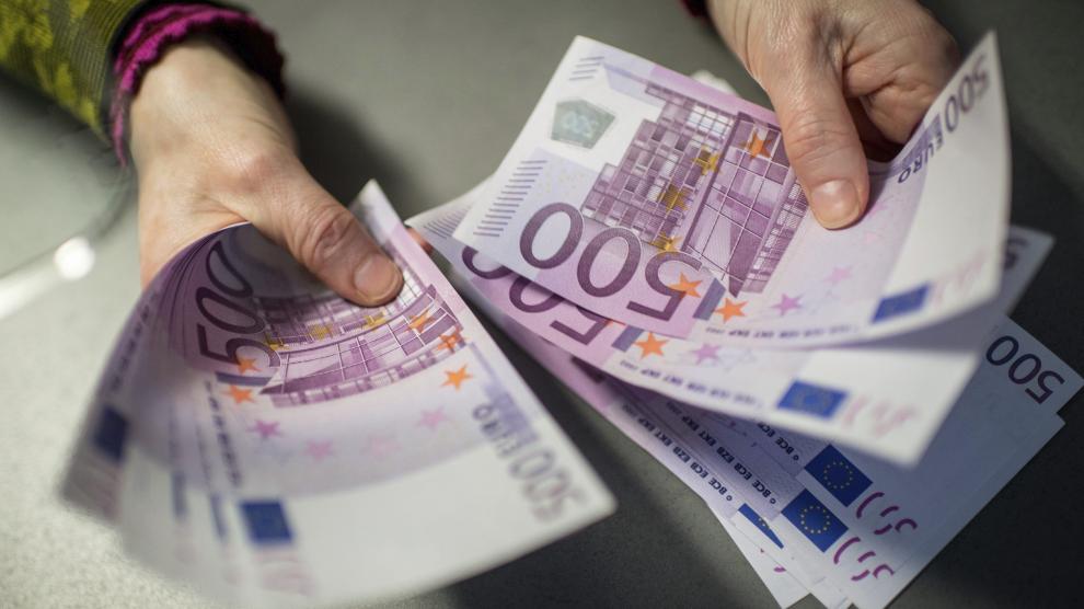 Los billetes de 500 euros han dejado de fabricarse pero siguen siendo legales.