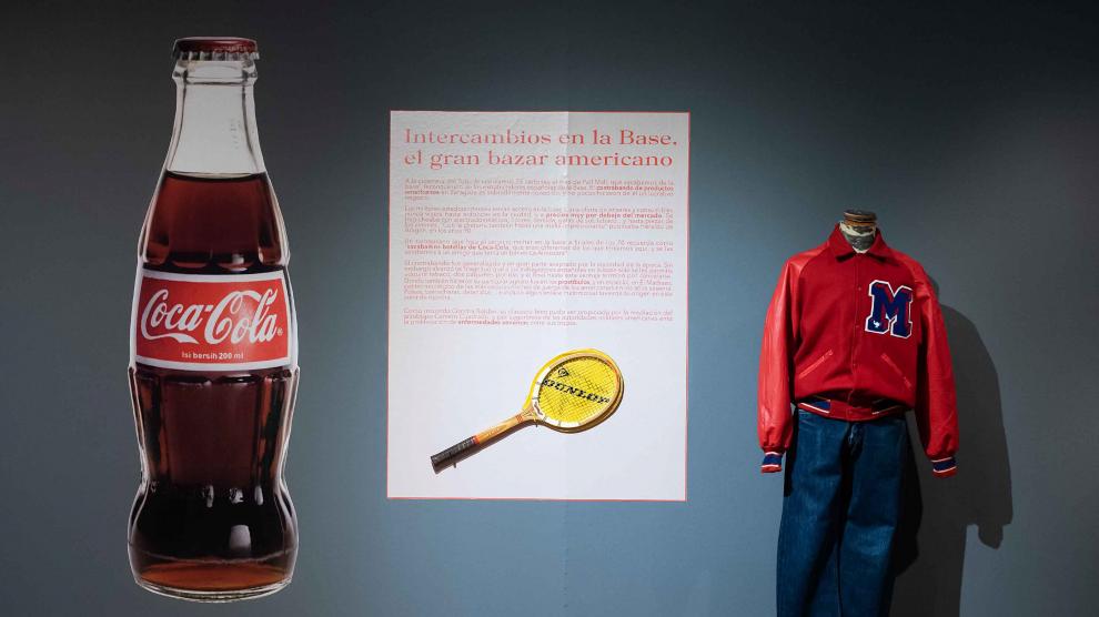 Inauguración de la exposición sobre la base americana de Zaragoza en el Centro de Historias.