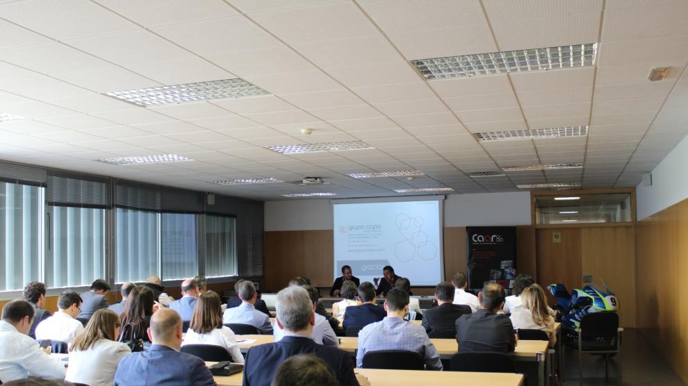 Benito Tesier, presidente del Cluster de la Automoción de Aragón, clausura la jornada 'Innovación tecnológica para el desarrollo del vehículo eléctrico en Aragón"