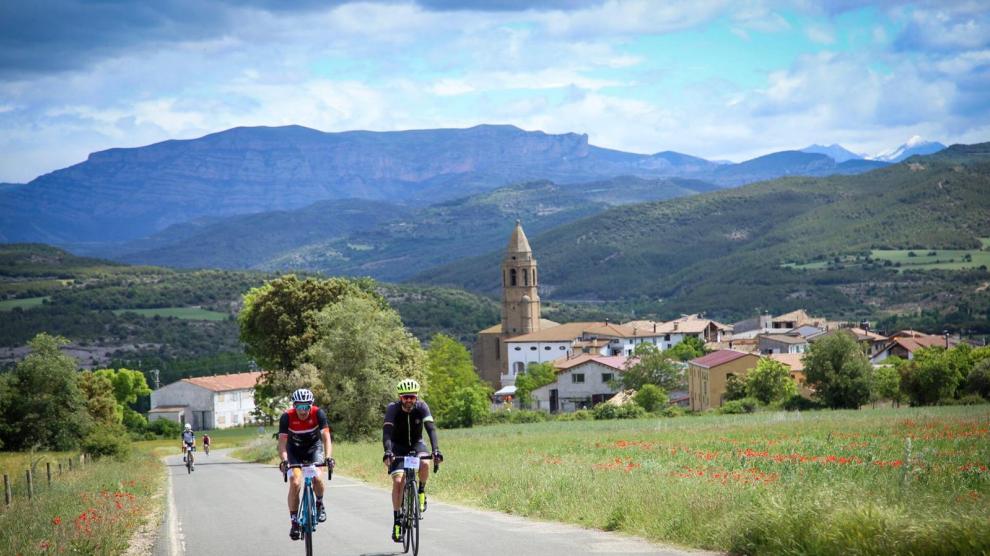 Los Puertos de Ribagorza se convierten de nuevo en una fiesta del ciclismo