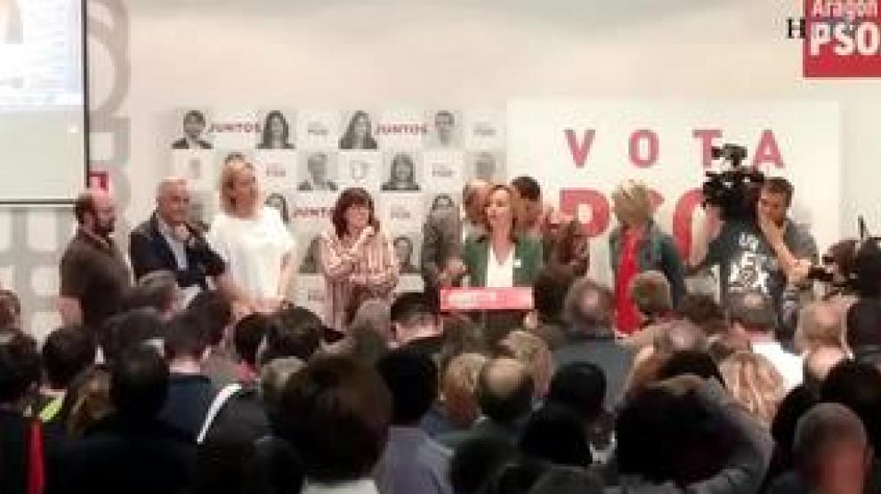 La candidata del PSOE a la alcaldía de Zaragoza, Pilar Alegría, ha dicho este domingo que "mañana comenzaremos a trabajar y a hablar con todos los partidos para que la ultraderecha no entre en el Gobierno de Zaragoza".