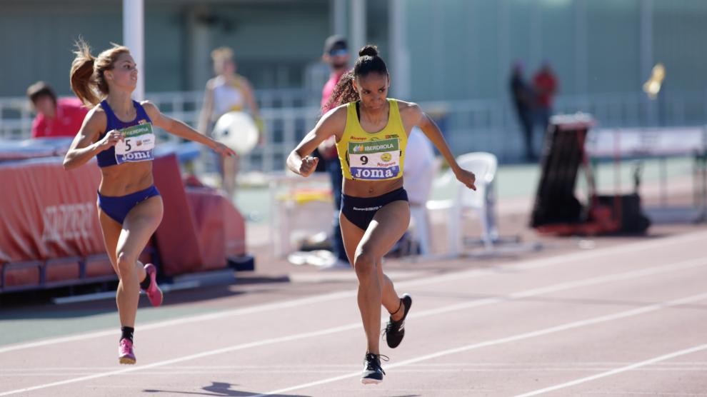 Final de la Liga Ibedrola Femenina en Zaragoza, Salma Paralluelo (Alcampo Scorpio) tras la prueba de 400 metros