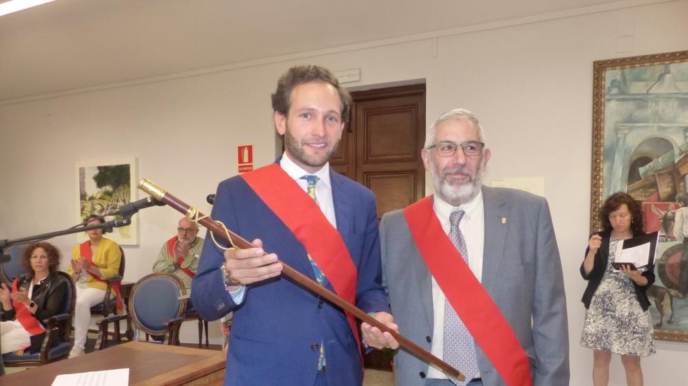 Isaac Claver, alcalde de Monzón, junto a Adelardo Sanchís