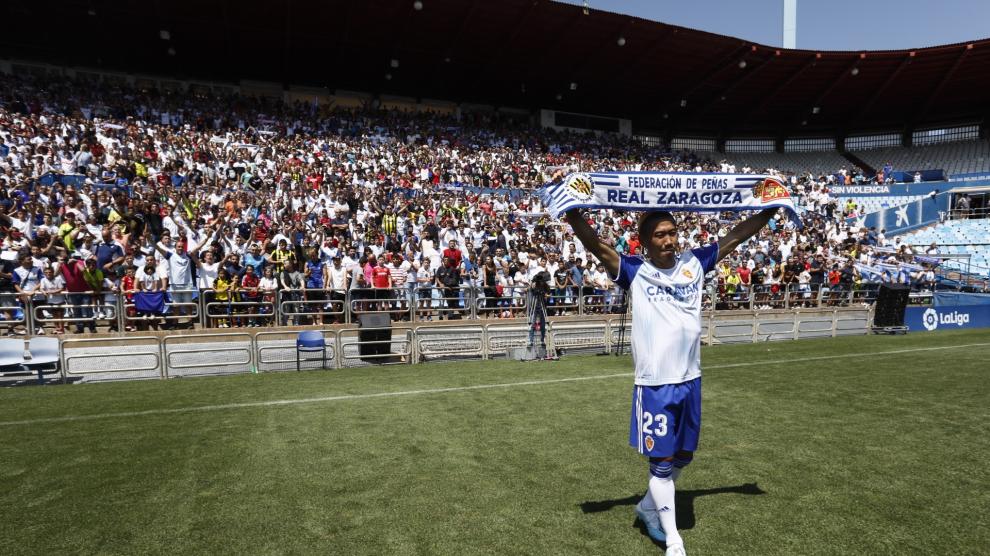 Kagawa, presentado como nuevo jugador del Zaragoza.