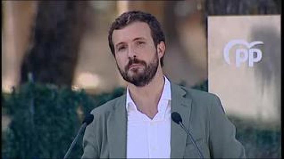 Casado tiende la mano a Sánchez si decide aplicar el 155 en Cataluña y le pregunta si respetará la sentencia del ‘procés’, en una clara alusión a un hipotético indulto a los condenados, si lo son, independentistas catalanes.
