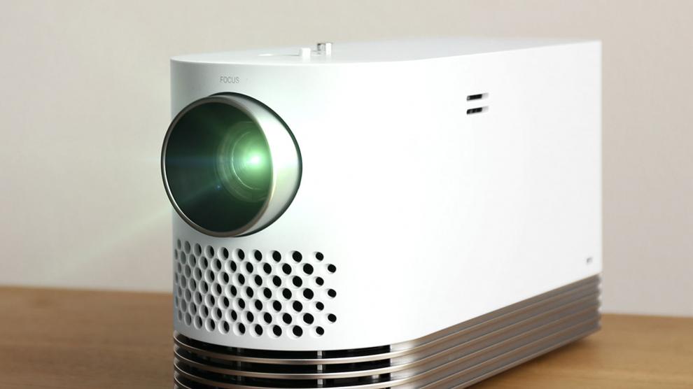 Análisis del proyector LG Cinebeam HF80LSR: el cine en casa y allí donde tú  quieras
