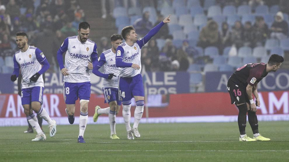 Partido Real Zaragoza-Sporting de Gijón en La Romareda