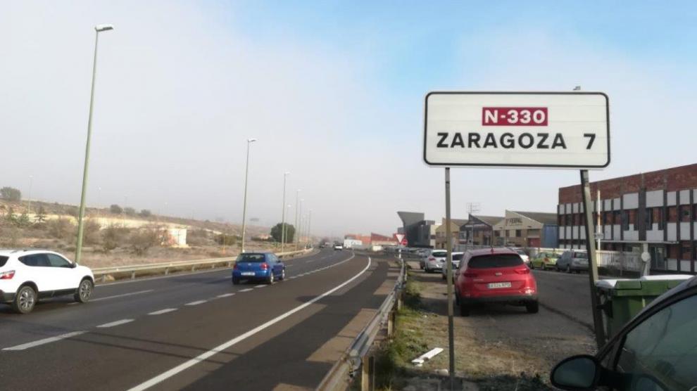 La niebla, menos persistente este miércoles, se ha concentrado en el área metropolitana de Zaragoza.