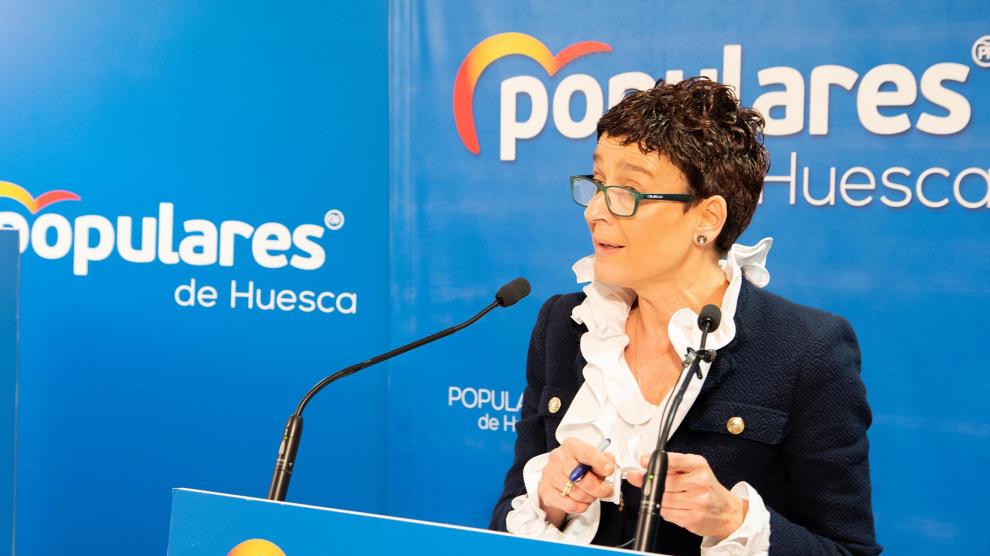 Ana Marín durante la rueda de prensa de este jueves en la sede del PP de Huesca.