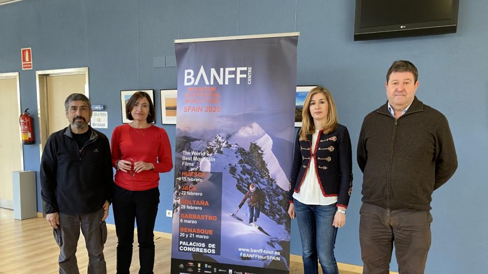 Jesús Bosque, Ana Escartín, Belinda Pallás y José Masgrau, en la presentación del BANFF Mountain Film Festival World Tour Spain