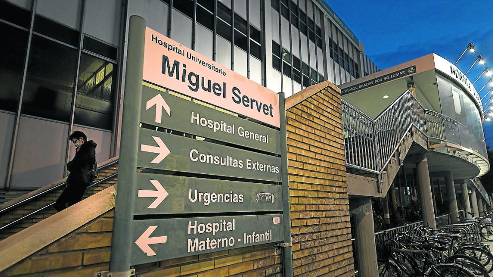 Fachada del hospital Miguel Servet de Zaragoza.