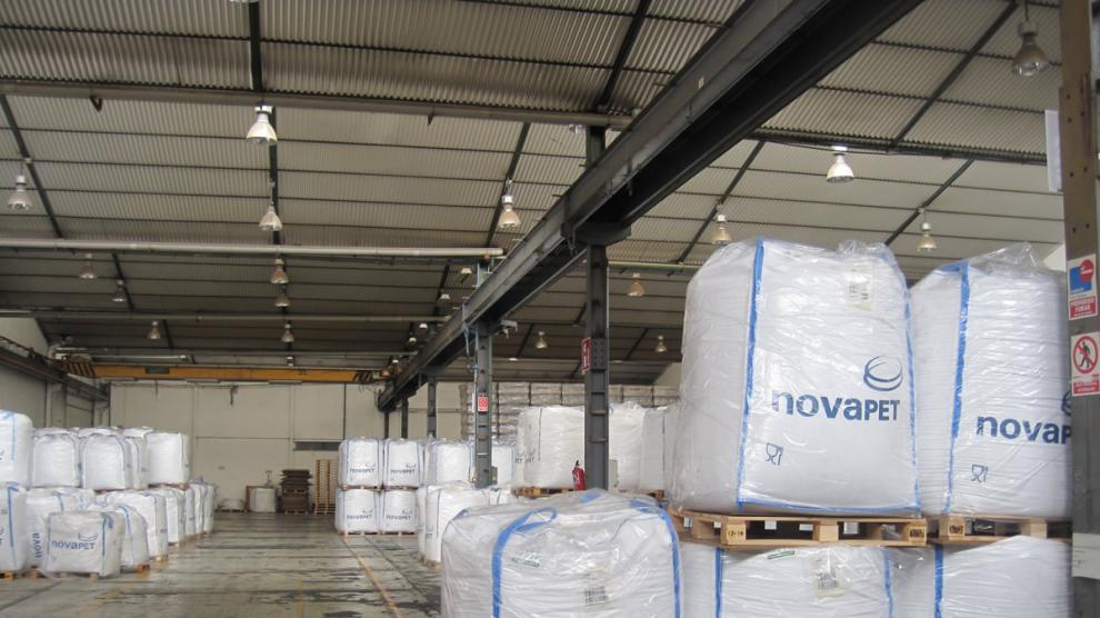 Centro logístico de Novapet en el complejo industrial de Barbastro (Huesca).