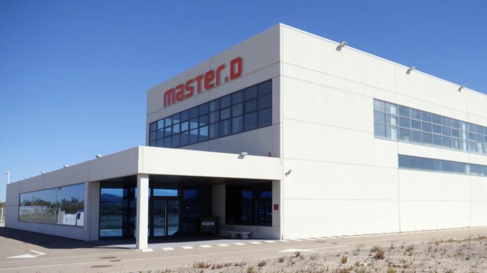 Obras de ampliación de la nave de Master D en Plaza para aprovechar toda la segunda planta y ampliar la primera