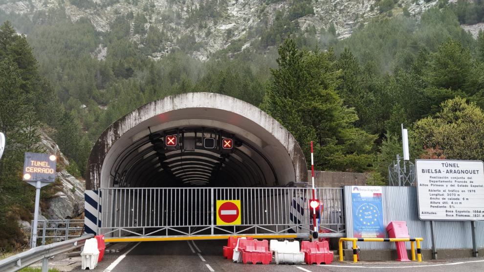 El túnel internacional de Bielsa está cerrado desde el pasado 14 de abril.
