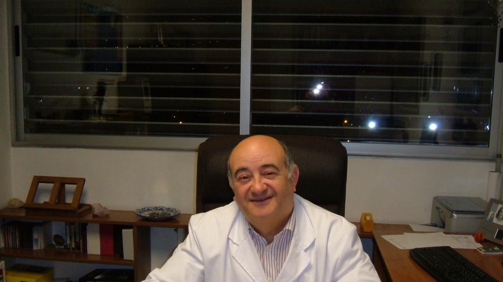 Antonio Laguna ha centrado su carrera investigadora en la química de oro y plata.