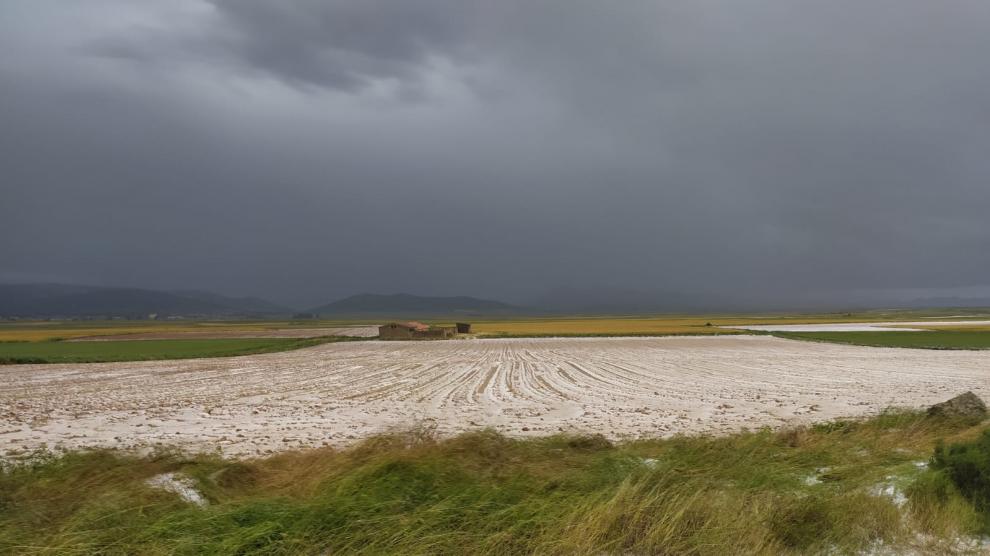 El granizo ha afectado a localidades como Used o Campillo de Aragón.