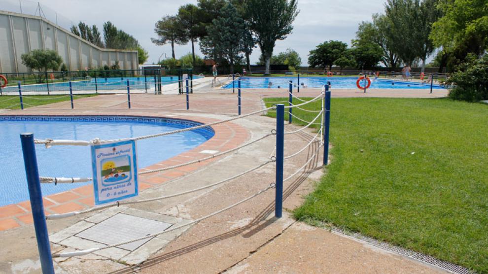 Imagen de las piscinas municipales de Sariñena