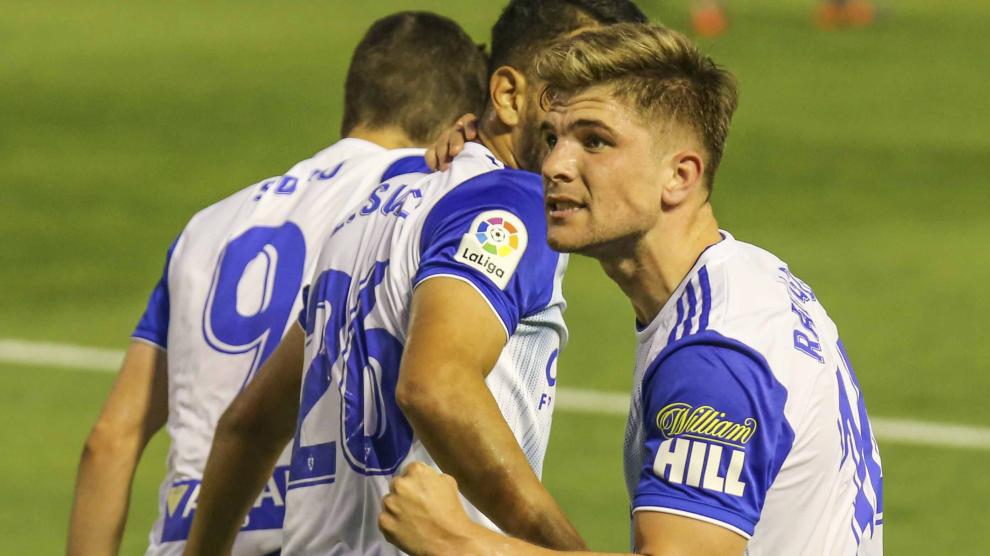 Guti, durante el partido del Real Zaragoza ante el Extremadura.