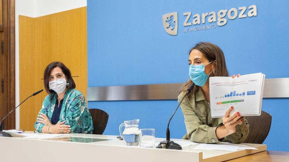 Sara Fernández y María Navarro, este viernes, en rueda de prensa.