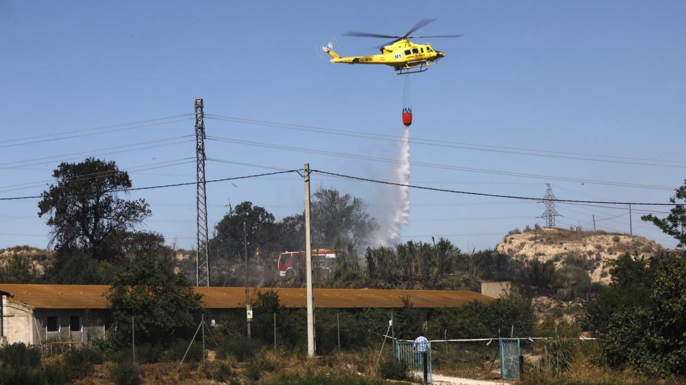 Incendio en el Camino de Enmedio de Zaragoza