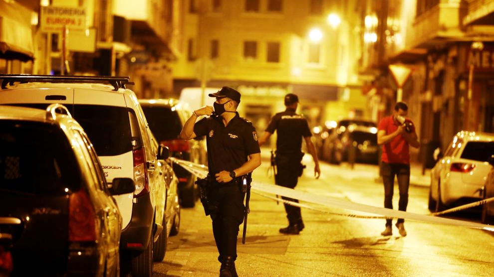 Un hombre es apuñalado por otro en la calle de Tarragona de Zaragoza.