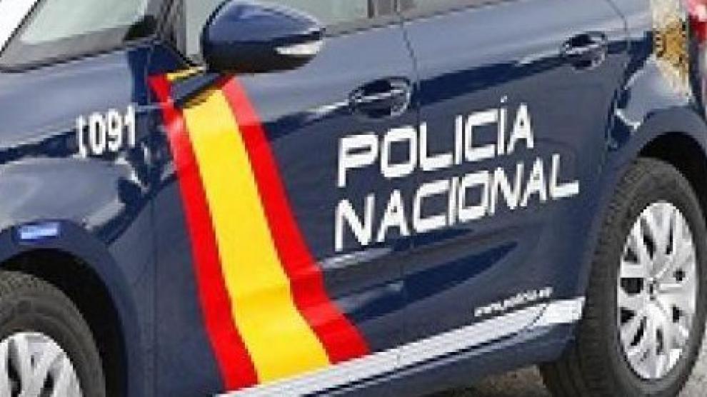 La Policía Nacional detiene en Zaragoza a tres personas por dos robos con fuerza y extorsión