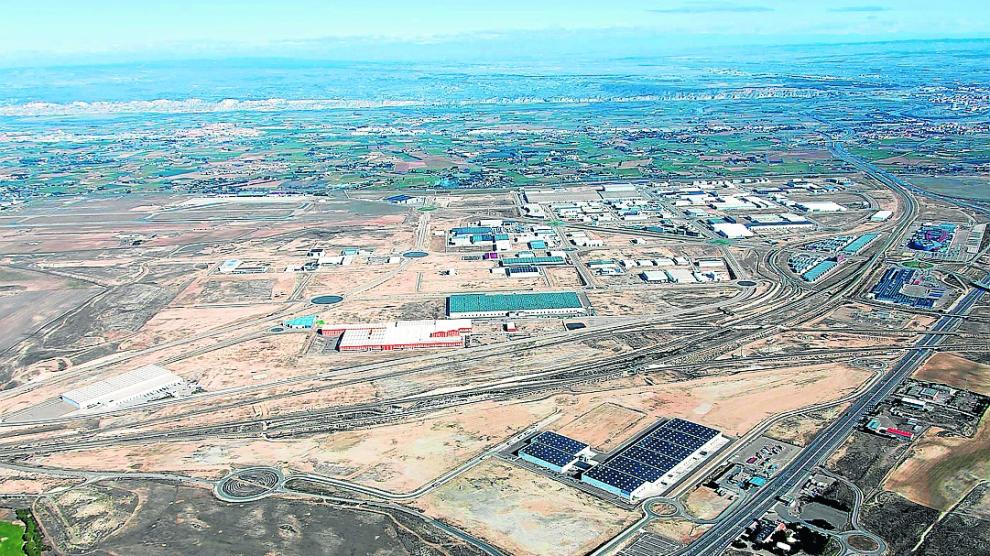 Aragón Plataforma Logística adjudicó a principios de mes las obras de ampliación de Plaza, 33,5 hectáreas situadas entre la plataforma, la autovía de Madrid y La Peñaza