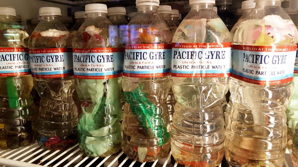 El supermercado de Times Square que vende "plástico para comer"