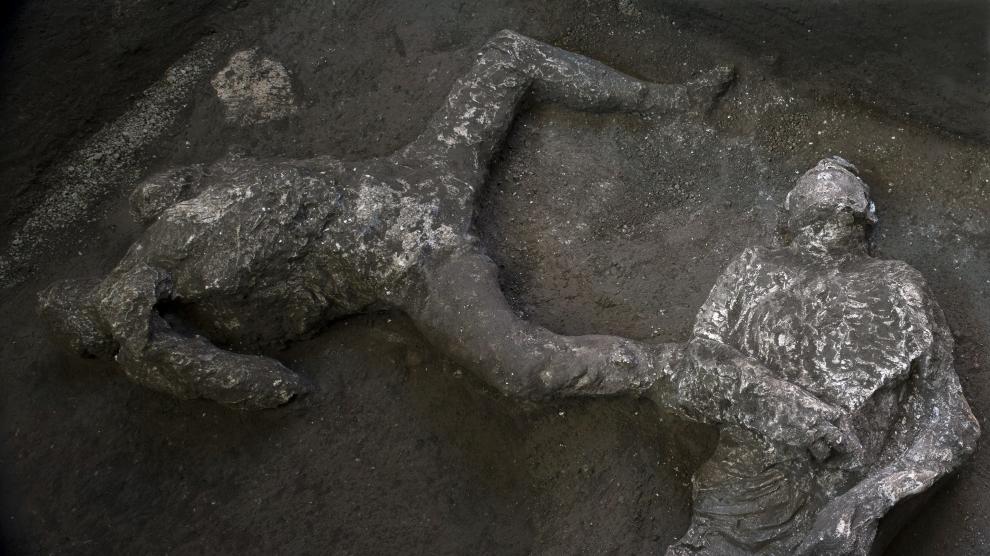 Recuperan los cuerpos de un noble y su esclavo en las ruinas de Pompeya