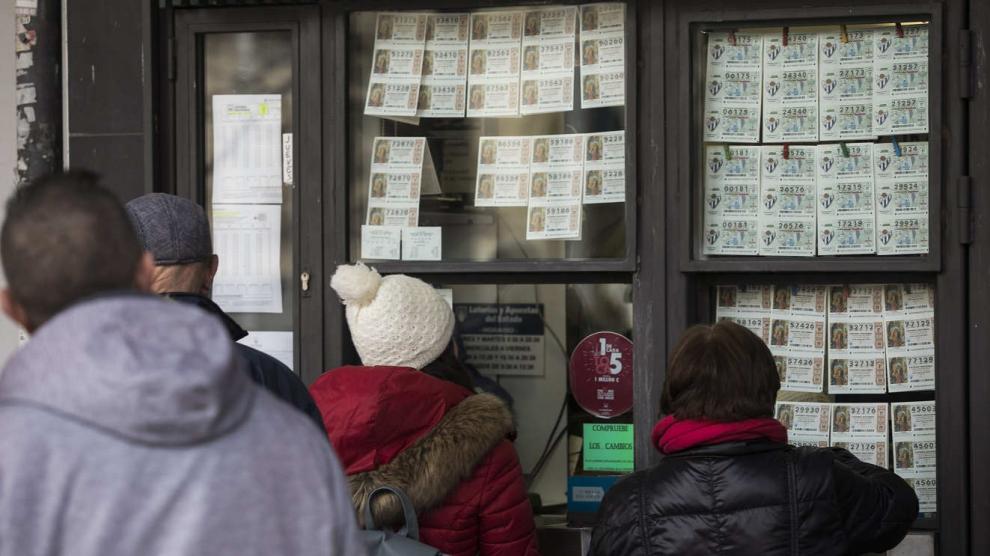 Venta de la lotería del Niño en Zaragoza.