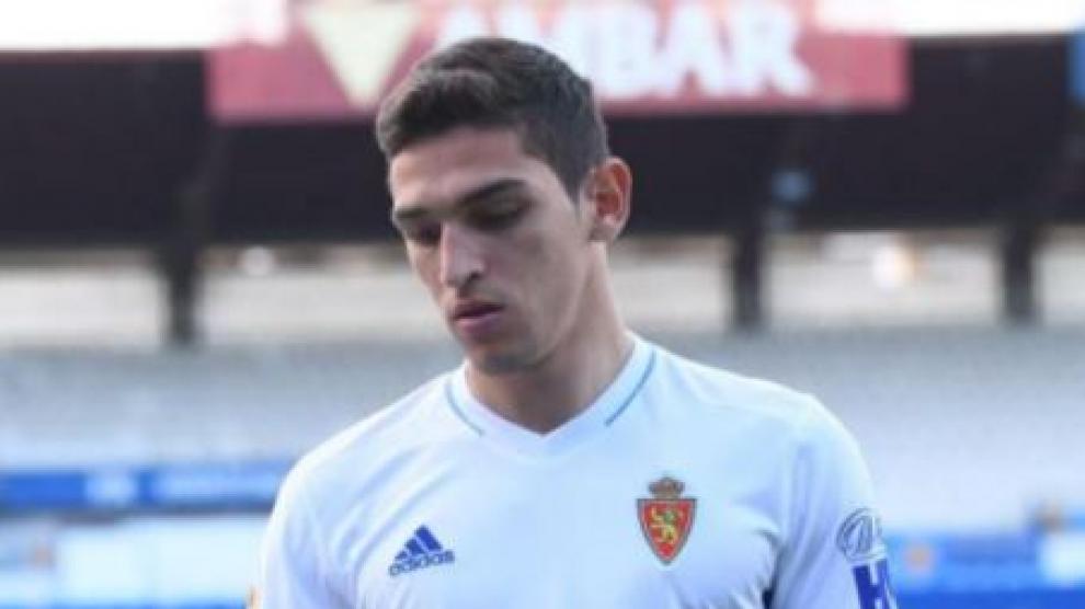 Juanma Sanabria, en su presentación en La Romareda, donde este viernes podrá ya debutar.