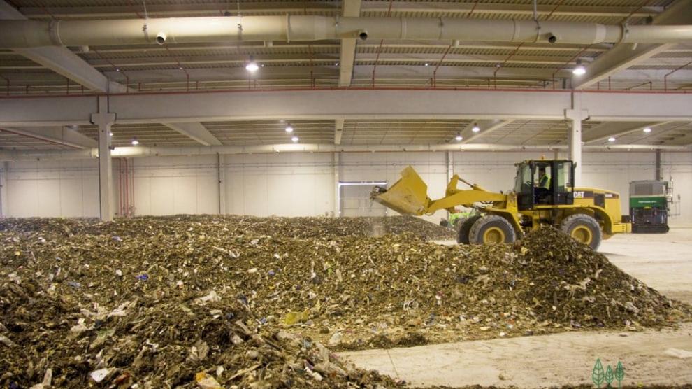 Zaragoza utilizará el compost de las zonas verdes para mejorar parques y jardines.