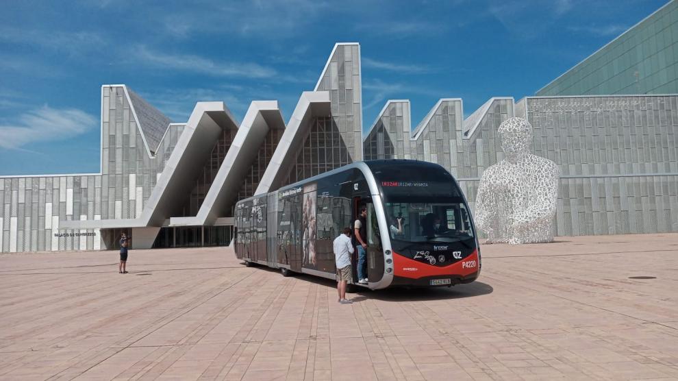 Nuevo tranvía con ruedas en Zaragoza