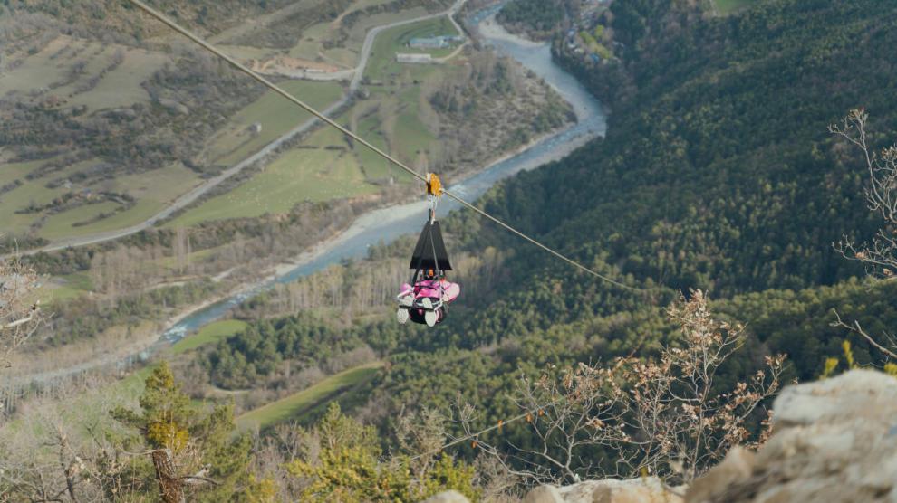 Imagen de la tirolina Ordesa-Pirineos, ubicada en Fiscal.