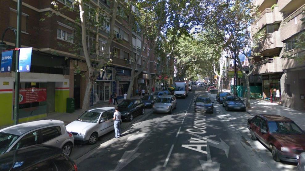 El accidente tuvo lugar en la avenida Compromiso del Caspe 62 sobre las 16.00 de la tarde.